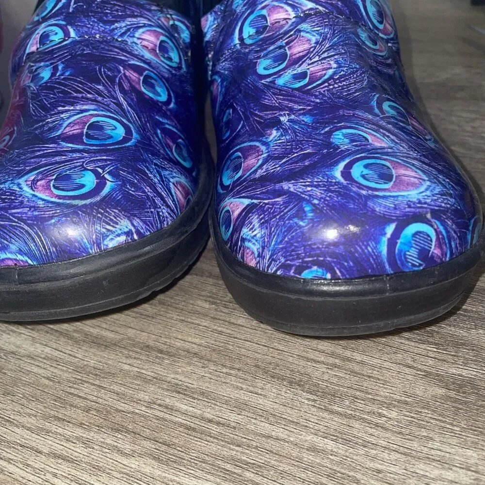 Easy Street Women's 8.5M Work Nursing Shoe Slip-Resist Clog Peacock Blue Artsy